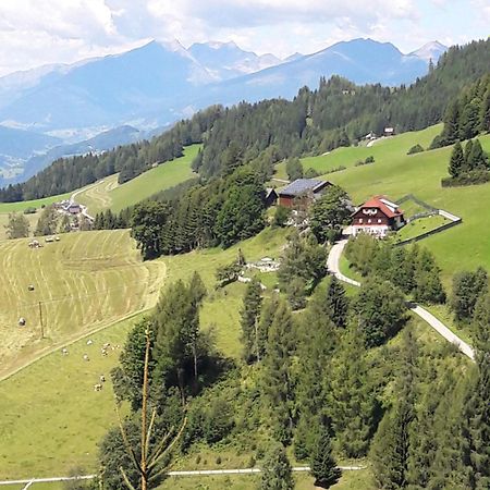 Haus Mauken - Appartments Mit Panoramablick Murau Exterior foto